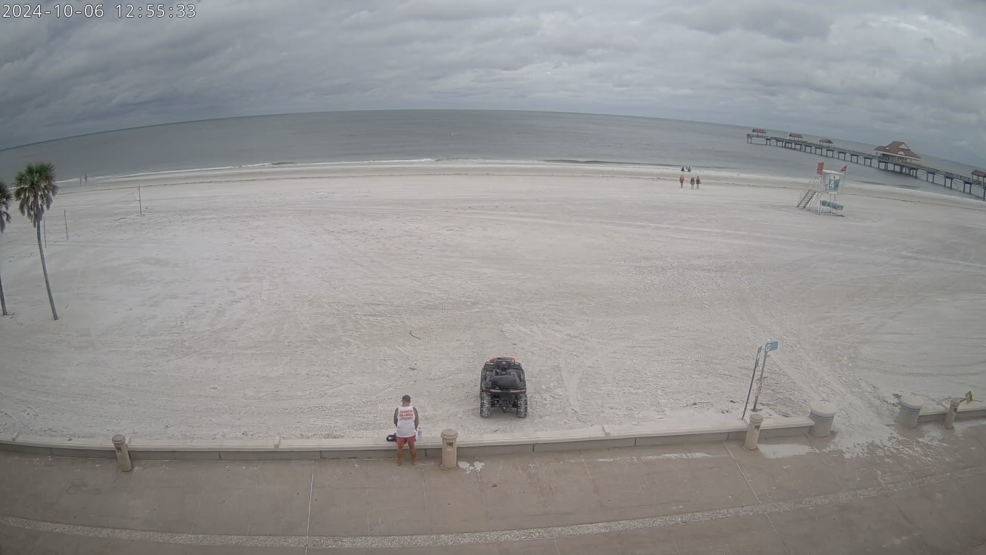 Clearwater Beach Lifeguard webcam